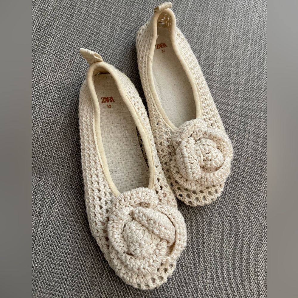 Zara- Crochet Floral Ballet Flats